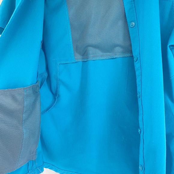 Columbia Omni-Shade Top Blue short sleeve button up women sz XS - Picture 10 of 10